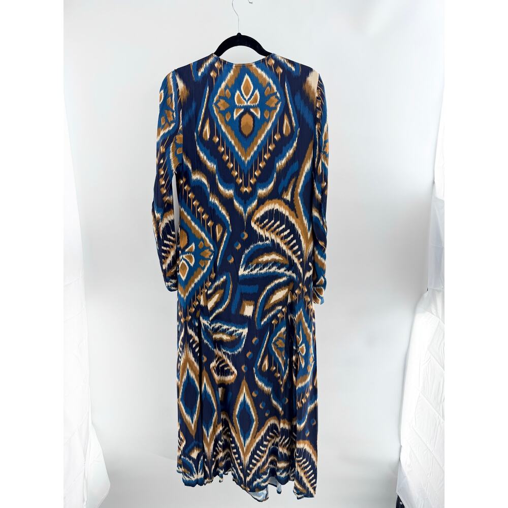 NWT FARM Rio Pineapple Ikat Long Sleeve V-Neck Maxi Dress Blue Women's Medium - Picture 3 of 6